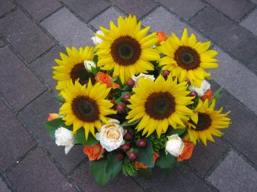 季節の花を入れての✿ｱﾚﾝｼﾞ✿｜「フローリストつたや」　（兵庫県姫路市の花キューピット加盟店 花屋）のブログ