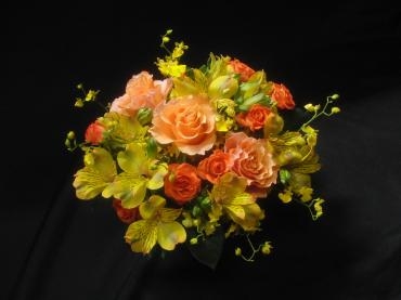 つたや✿定番の　オレンジ系のアレンジ✿。✿｜「フローリストつたや」　（兵庫県姫路市の花キューピット加盟店 花屋）のブログ