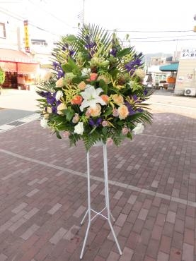 大人っぽい感じのスタンド花✿｜「フローリストつたや」　（兵庫県姫路市の花キューピット加盟店 花屋）のブログ