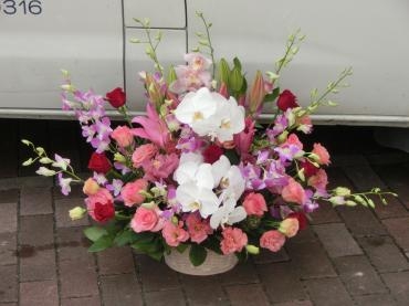 高価なアレンジ✿。✿♫｜「フローリストつたや」　（兵庫県姫路市の花キューピット加盟店 花屋）のブログ
