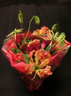 記念日の✿花束✿｜「フローリストつたや」　（兵庫県姫路市の花キューピット加盟店 花屋）のブログ