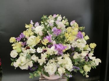 春の花で✿御供えアレンジ✿｜「フローリストつたや」　（兵庫県姫路市の花キューピット加盟店 花屋）のブログ