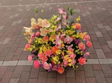 華やかなアレンジメント✿｜「フローリストつたや」　（兵庫県姫路市の花キューピット加盟店 花屋）のブログ