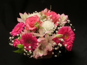 お祝いアレンジメント✿｜「フローリストつたや」　（兵庫県姫路市の花キューピット加盟店 花屋）のブログ