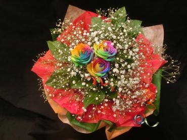 レインボーローズのブーケ✿｜「フローリストつたや」　（兵庫県姫路市の花キューピット加盟店 花屋）のブログ