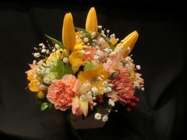 可愛いチューリップのアレンジメント✿｜「フローリストつたや」　（兵庫県姫路市の花キューピット加盟店 花屋）のブログ