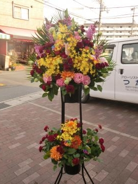 週末で月末で年度末✿。✿♪｜「フローリストつたや」　（兵庫県姫路市の花キューピット加盟店 花屋）のブログ