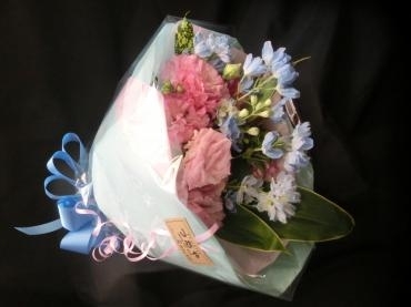 少女はブルーが好き！！！｜「フローリストつたや」　（兵庫県姫路市の花キューピット加盟店 花屋）のブログ