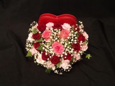 お母ちゃんの誕生日に✿。✿｜「フローリストつたや」　（兵庫県姫路市の花キューピット加盟店 花屋）のブログ